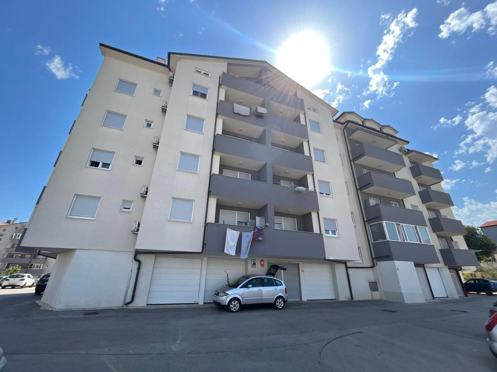 Apartment Pink Sky Pula