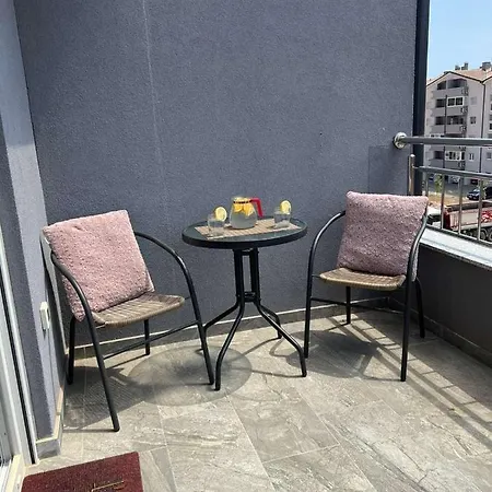 Apartment Pink Sky Pula Exterior photo