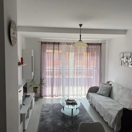 Apartment Pink Sky Pula Exterior photo